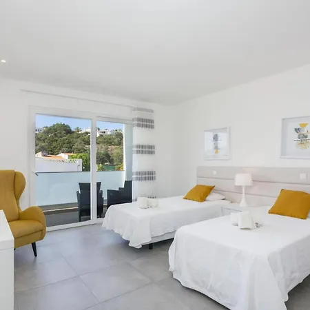 Dona Julia By Carvoeiro (Lagoa)