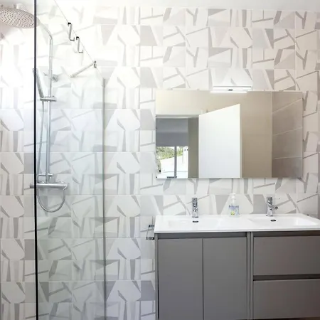 Dona Julia By * Carvoeiro (Lagoa)