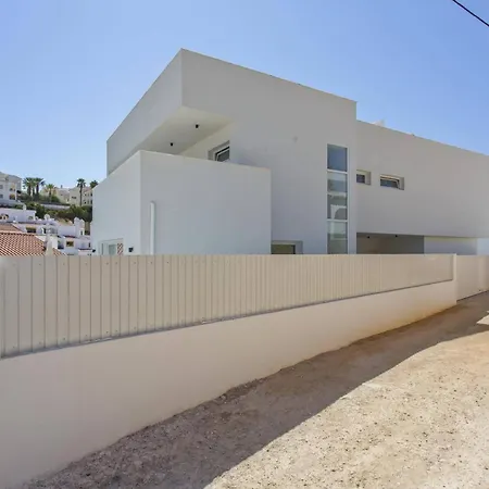 Dona Julia By Carvoeiro (Lagoa)