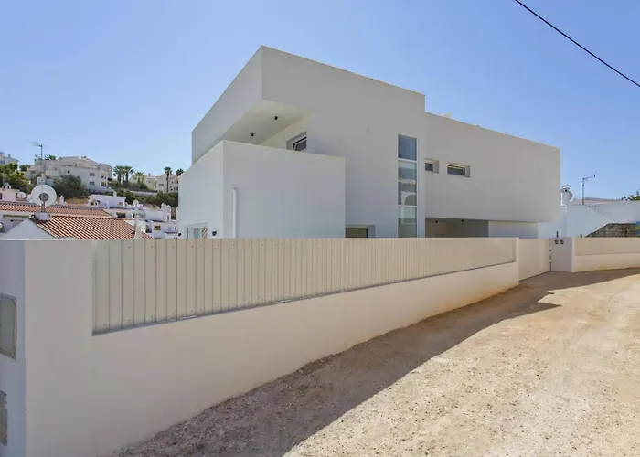Dona Julia By Carvoeiro (Lagoa)